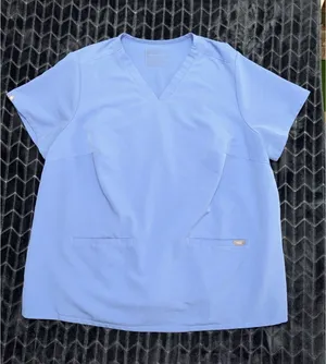 FIGS Women's Catarina V Neck Pocket Scrub Top Blue Short Sleeves Sz 3XL thumbnail 1