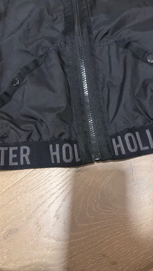 Hollister Top thumbnail 4