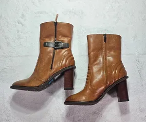 Clarks Womens Tan Leather Ankle Boots Block Heel Size 10 Brown thumbnail 1