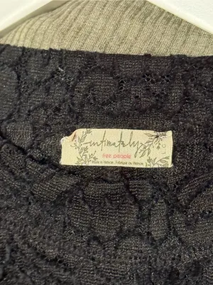Free People Intimately Cloud Ride Black Lace Long Sleeve Top Size L thumbnail 4