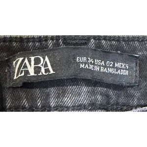 Zara Women's Jeans Ankle Zip Raw Hem Mid-Rise‎ Denim Fading Stretch Black Sz. 2 thumbnail 3