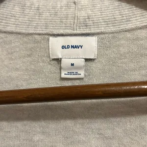 Old Navy Light Gray Open Front Cardigan  - size medium thumbnail 2