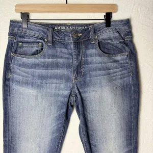American Eagle Skinny Jeans Mid-Rise Stretch Denim Women's size 12 thumbnail 3