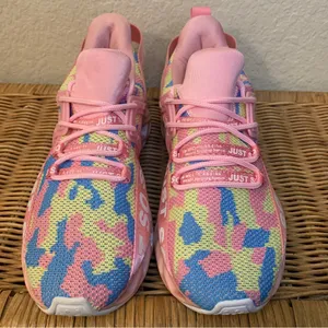 NWOT Just So So Pink Multicolor Logo Athletic Running Shoes Size 41 thumbnail 5