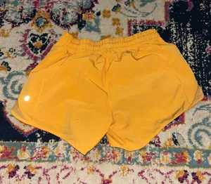 Hotty Hot Lululemon Shorts 4" thumbnail 2