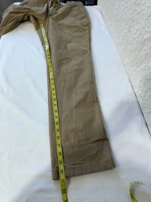 Old Navy Classic Khakis Straight Leg Casual Pants Men's 34”x31” thumbnail 10