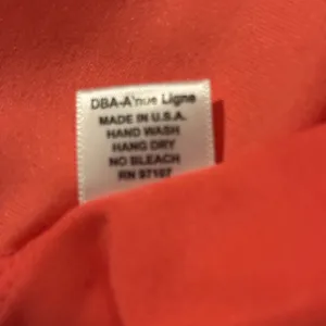 A'NUE classic orange tank top. Size‎ medium. thumbnail 6