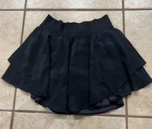 Lululemon skirt  thumbnail 1