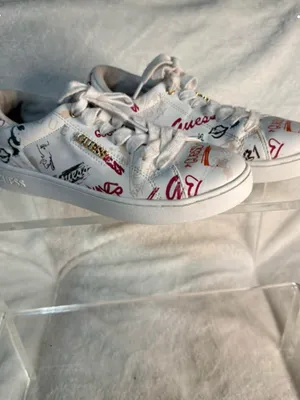 GUESS White Sneakers with Multicolor Graffiti Accents women thumbnail 4