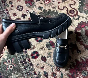 Black Leather Loafers Size 8 thumbnail 1