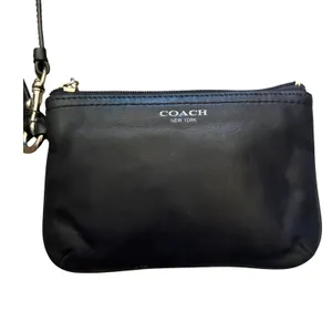Vintage Coach Glove‎ Tanned Leather Wristlet Small Zip Top Black Silver Hardware thumbnail 3