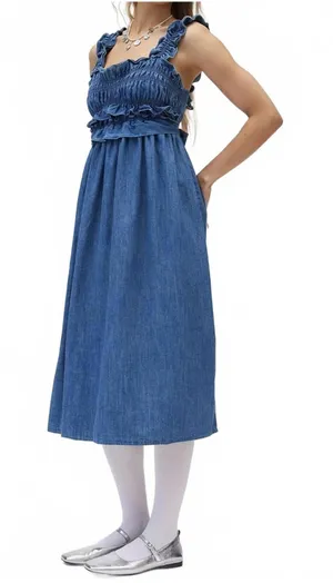 UO Kimchi Blue Cotton Kenzie Empire Waist Bow Denim Midi Dress NWT XS thumbnail 1