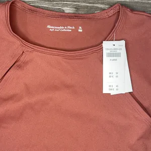 Abercrombie & Fitch NEW Seamless Ribbed Cutout Bodysuit Wine Size‎ XL thumbnail 3