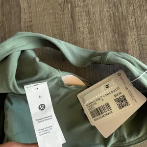 SKIMS New Lululemon Sports Bra thumbnail 3