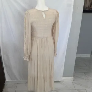 Elegant Cream Long Sleeve Dress thumbnail 4