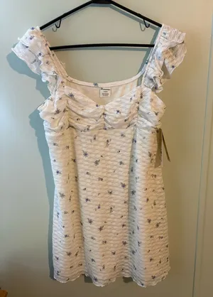 No Boundaries White Mini Dress with Blue Floral Print L 12-14 thumbnail 1
