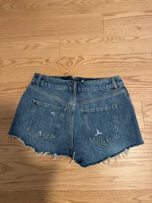 Garage jean shorts thumbnail 2
