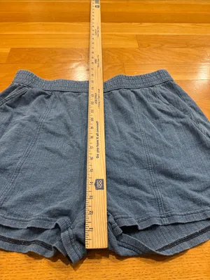 Halara women’s pull on Jean shorts size xlarge . thumbnail 6