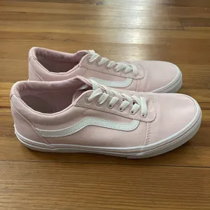 VANS Old Skool Pink Low top Sneaker Shoes Missy Size 6 Casual School Skateboard thumbnail 7