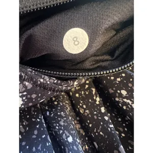 Lululemon Circuit Breaker Skirt Skort Black/White Splatter Size 8 Pleated Back thumbnail 4