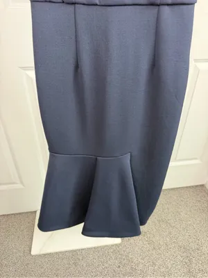 Sportmax Navy V-Neck Mermaid Midi Dress Built-In Shapewear thumbnail 4