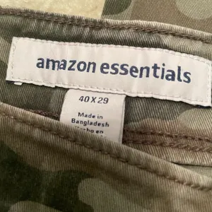 Men’s camo cargo pants size 40 x 29 thumbnail 4