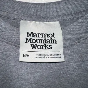 Marmot‎ Gray Short Sleeve Tee with Pink and Blue Accents thumbnail 3