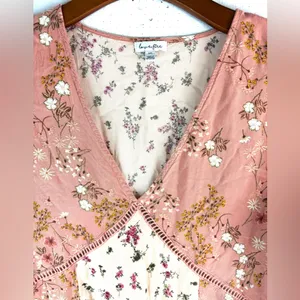 Love, Fire L Boho Bell Sleeve Pink Floral Embroidered Tunic Top thumbnail 3
