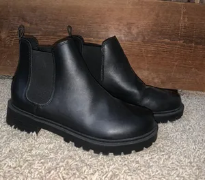 Black Booties Size 7 thumbnail 1