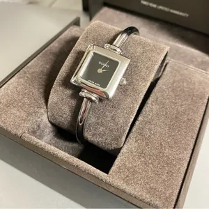 Auth Gucci 1900L Watch‎ Sapphire Crystal Silvertone Swiss Made Water Resistant thumbnail 4