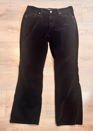 Levi's 515 Boot Cut Corduroy‎ Pants Womens Size 12 M Black Flat Pocket thumbnail 1