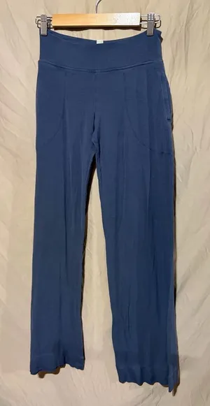 Athleta pants thumbnail 1