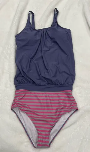 Women’s Two-Piece Purple and Striped Tankini Swimsuit Size L thumbnail 1