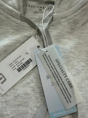 NWT Travis Mathew Light Grey Skyloft Soft Hoodie Sz XS thumbnail 3