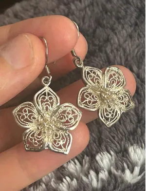 925 sterling silver earrings flower thumbnail 1