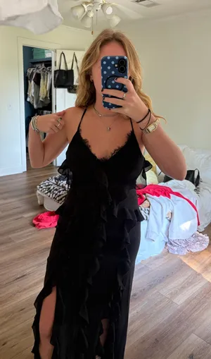 Black dress with lace detailing thumbnail 1