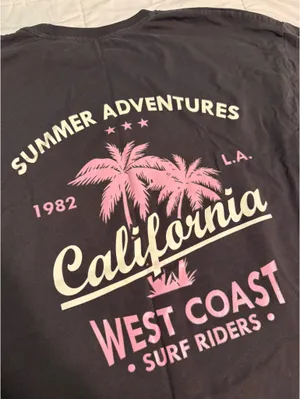 Shein Graphic Tee thumbnail 3