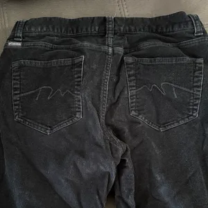 Women’s Columbia Black Corduroy Trousers Size 4 Regular thumbnail 10