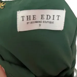THE EDIT beginning boutique green satin Manhattan slip dress S EVENING EVENT thumbnail 9