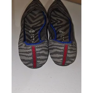 Rothy's Womens The Point Gray Zebra Stripe Ballet Flats‎ Shoes 9.5 thumbnail 4