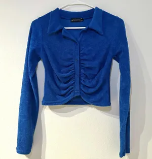 Pretty Little Thing Blue Button Crop Long-sleeve thumbnail 1