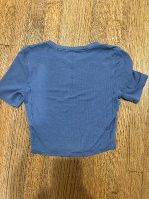 Blue Lululemon Crop Top Size 4 thumbnail 2