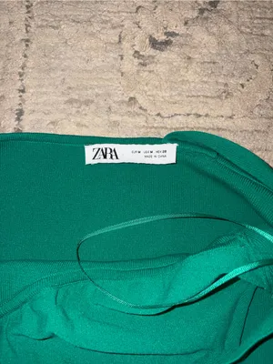 Zara Emerald Green One-Shoulder Ring-Accent Crop Top thumbnail 4