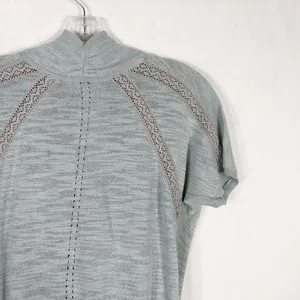 Anthropologie‎ Knitted Knotted Small Top Knit Sparkly Gray Blue Cowl Crochet 392 thumbnail 6