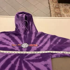 Hoodie Purple Tie-Dye Hoodie with Volleyball Graphic L/G/G Great Shape!! thumbnail 8