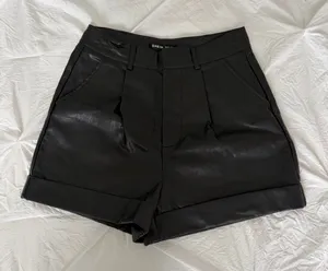 SHEIN Petite faux leather cuffed shorts // never worn // XS PETITE thumbnail 1