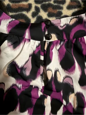 2000s vintage style whimsical leopard like print halter top blouse thumbnail 8