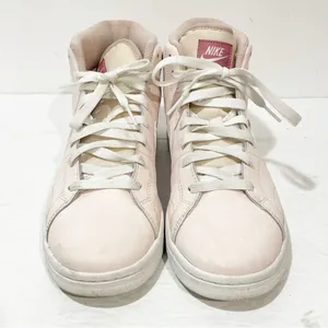 Nike Womens Size 9 Court Royale 2 FD0286-600 Pink Basketball Shoes Sneakers‎ thumbnail 2