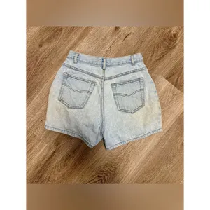 Vintage Bugle Boy Denim Button Fly Shorts J4 thumbnail 5