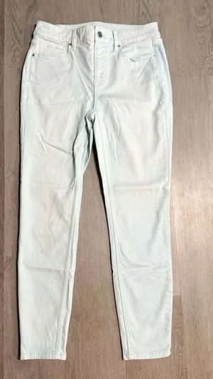 White House black market skinny crop jeans thumbnail 1